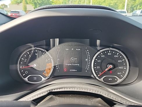 Used 2020 Jeep Renegade Sport image 23