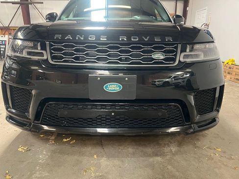 Used 2018 Land Rover Range Rover Sport Supercharged AWD/4WD image 13