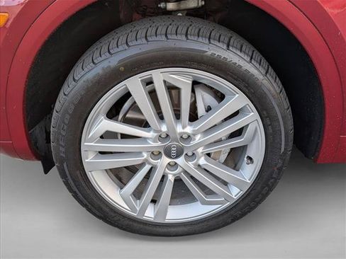 Used 2018 Audi Q5 Prestige AWD/4WD image 25