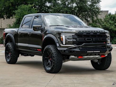 Used 2026 Ford F150 Raptor w/ Equipment Group 803A Raptor R AWD/4WD image 25