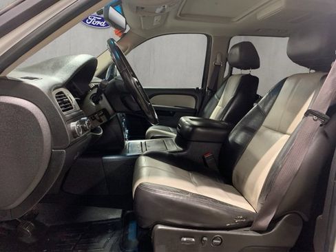 Used 2010 GMC Sierra 1500 SLT w/ All-Terrain Package image 9