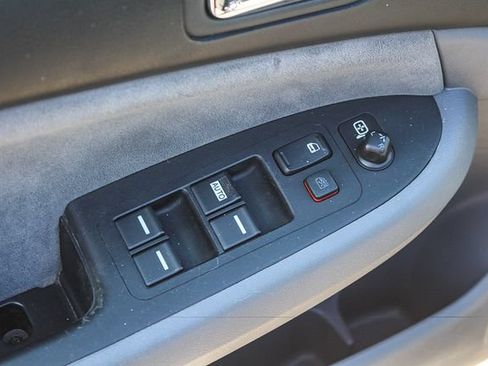 Used 2005 Honda Accord LX image 26