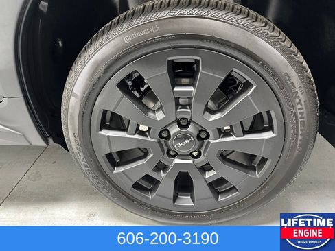 Used 2023 Honda Passport EX-L image 10