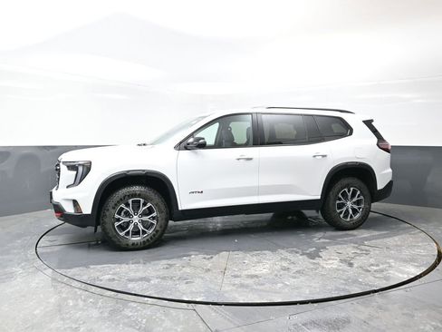 Used 2026 GMC Acadia AT4 image 10