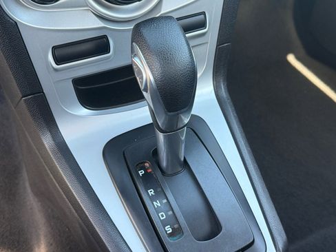 Used 2019 Ford Fiesta SE image 28