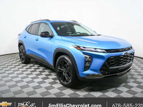 New 2026 Chevrolet Trax ACTIV w/ Sunroof Package image 1