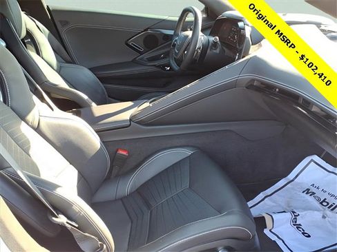 Used 2024 Chevrolet Corvette Stingray Premium Conv w/ Z51 Performance Package image 17