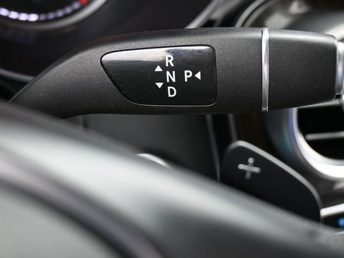 Used 2019 Mercedes-Benz GLC 300 GLC 300 image 26