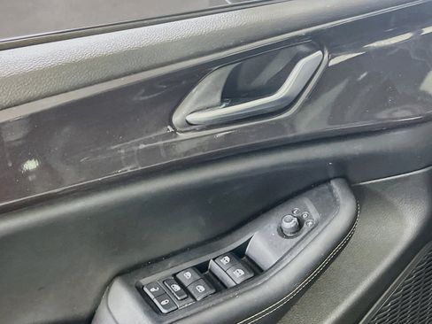 Used 2023 Jeep Grand Cherokee Altitude AWD/4WD image 17