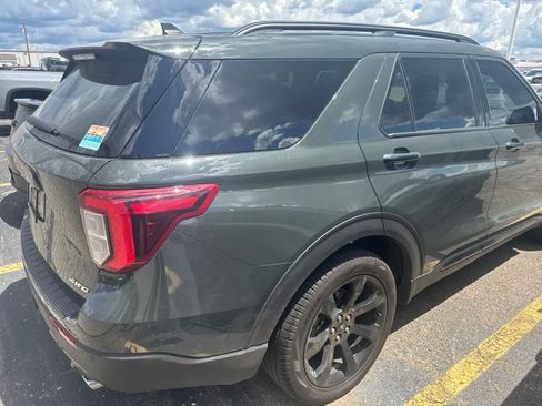 Used 2023 Ford Explorer ST-Line w/ Class IV Trailer Tow Package AWD/4WD image 13