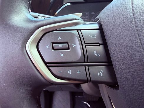 Certified 2025 Lexus NX 250 FWD w/ Towing Package (2000 Lbs) image 21