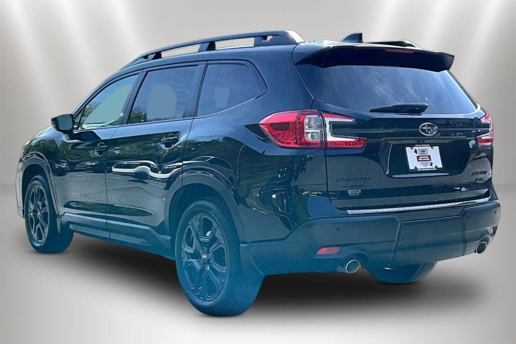 Used 2024 Subaru Ascent Onyx Edition AWD/4WD image 4