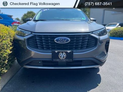 Used 2024 Ford Escape Active AWD/4WD image 13