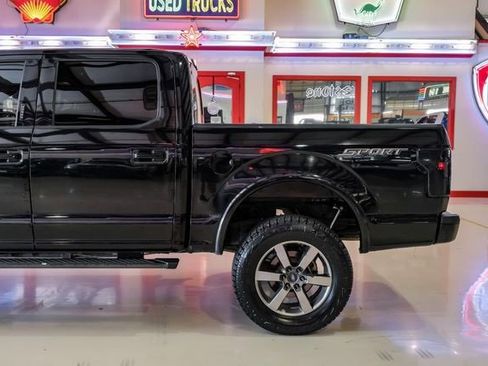 Used 2017 Ford F150 XLT w/ Equipment Group 302A Luxury image 14