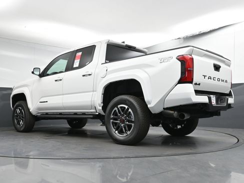 New 2025 Toyota Tacoma TRD Sport image 30