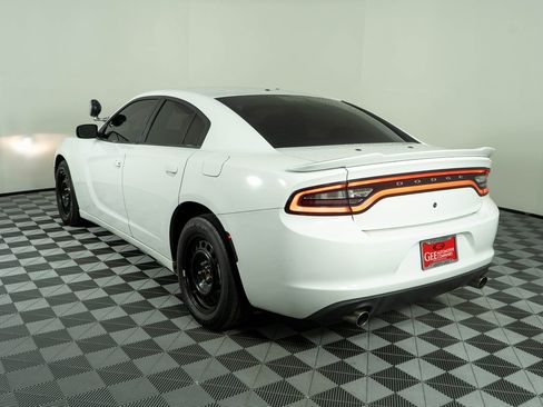 Used 2016 Dodge Charger Police image 4