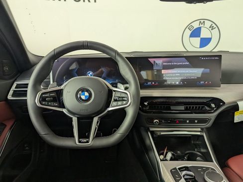 New 2026 BMW 330i xDrive Sedan w/ M Sport Package AWD/4WD image 18