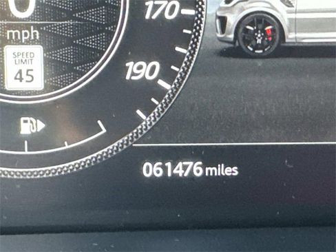 Used 2020 Land Rover Range Rover Sport SVR image 27