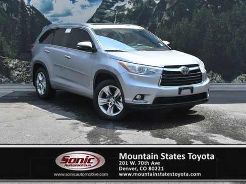 Used 2015 Toyota Highlander Limited Platinum AWD/4WD image 1
