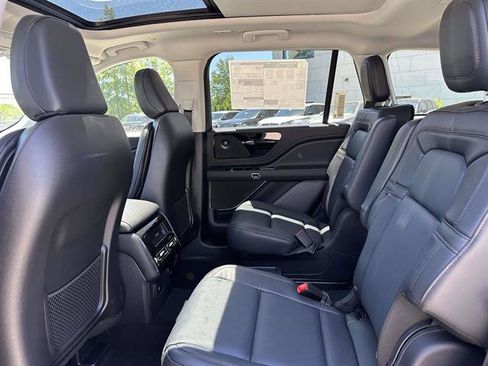 New 2026 Lincoln Aviator Reserve AWD/4WD image 30