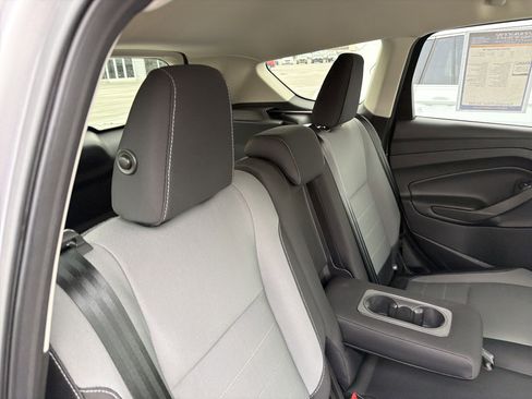 Used 2016 Ford Escape SE image 51