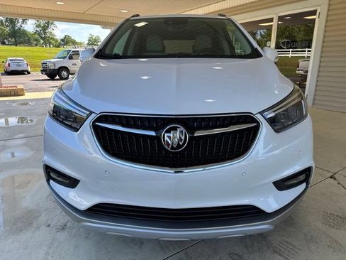 Used 2019 Buick Encore Essence w/ Experience Buick Package AWD/4WD image 12