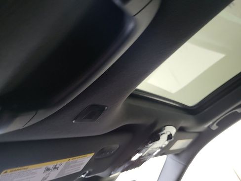 Used 2023 Maserati Grecale Modena image 8