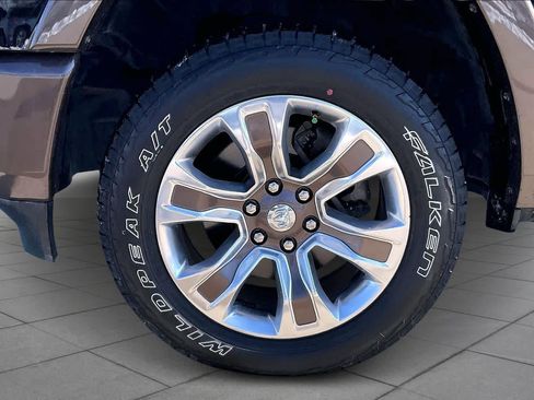 Used 2020 RAM 1500 Limited image 11