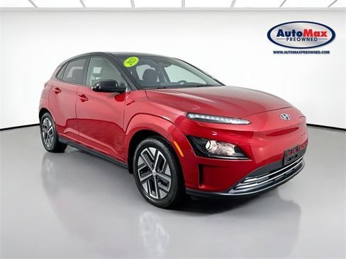 Used 2023 Hyundai Kona SE w/ Cargo Package image 1