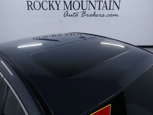 Used 2024 MAZDA MAZDA3 s image 12