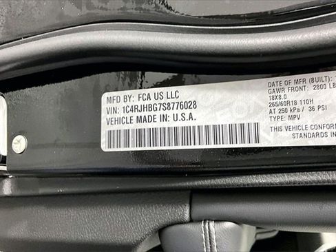 New 2025 Jeep Grand Cherokee Limited w/ Trailer Tow Package image 9