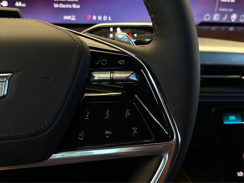 New 2026 Cadillac Escalade Platinum Sport image 30