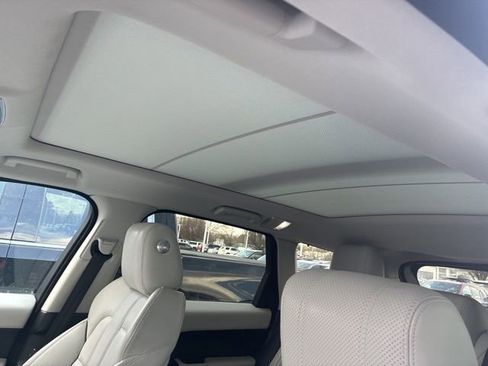 Used 2016 Land Rover Range Rover Sport HSE image 10