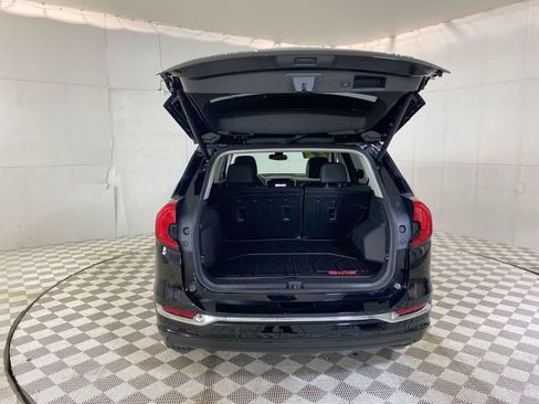 Used 2022 GMC Terrain Denali w/ LPO, Floor Liner Package AWD/4WD image 30