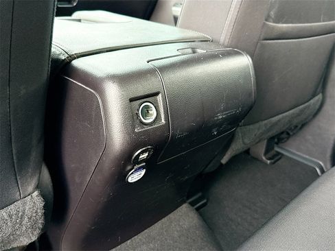 Used 2016 Toyota Tundra 2WD Double Cab image 28