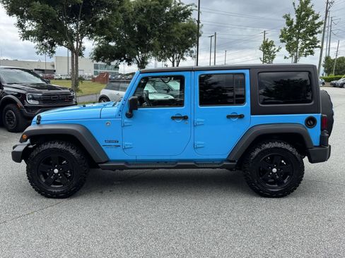Used 2018 Jeep Wrangler Unlimited Sport S AWD/4WD image 4