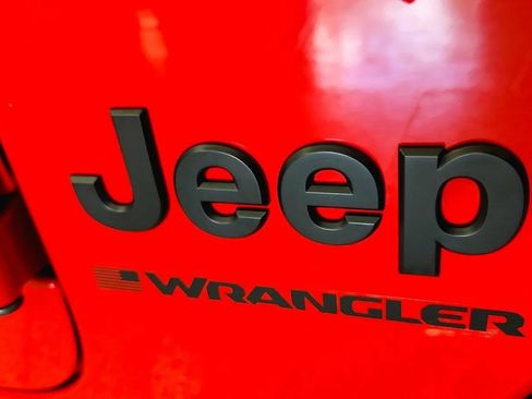 Used 2023 Jeep Wrangler Sport AWD/4WD image 32