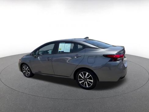 Used 2025 Nissan Versa SV FWD image 10