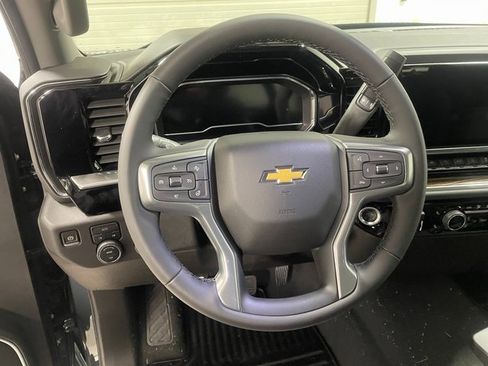 New 2025 Chevrolet Silverado 1500 LT image 14