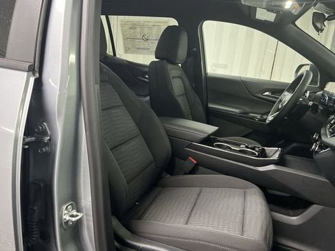 New 2026 Chevrolet Equinox LT w/ LPO, Floor Liner Package AWD/4WD image 27