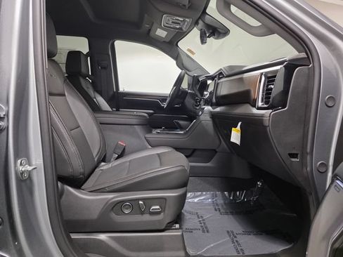New 2026 GMC Sierra 2500 Denali w/ Technology Package AWD/4WD image 31
