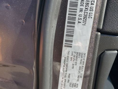 Used 2020 Jeep Grand Cherokee Limited w/ Luxury Group II image 30