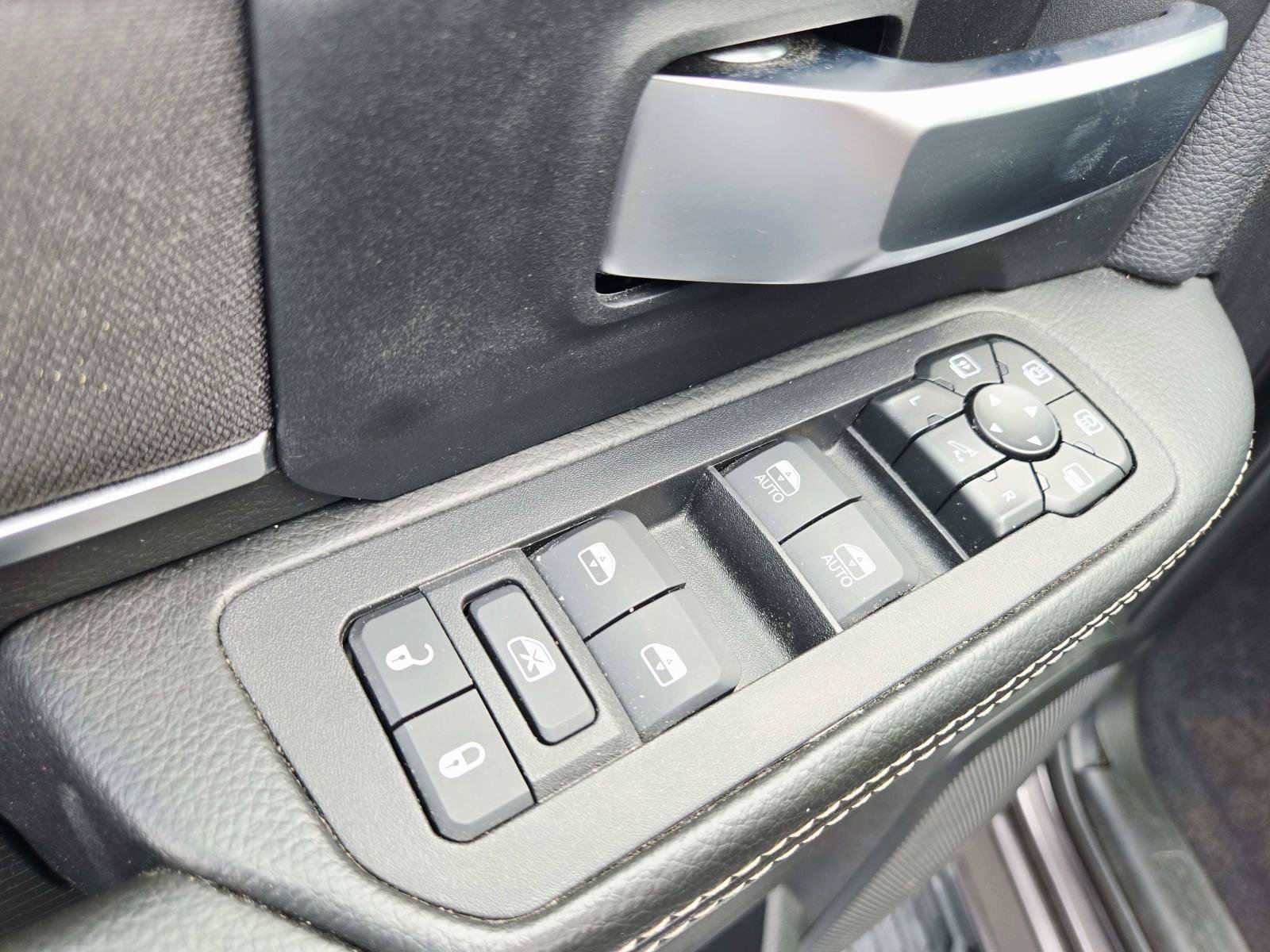 Used 2026 RAM 2500 Big Horn AWD/4WD image 37