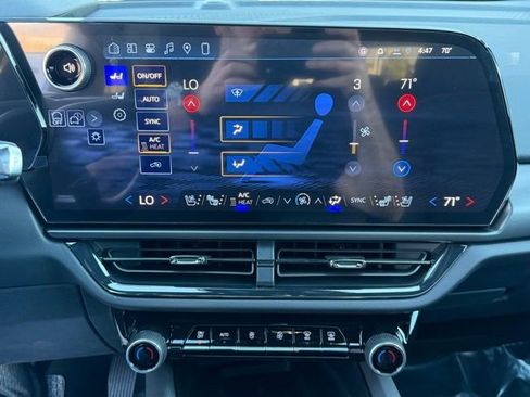 New 2026 Chevrolet Equinox EV RS image 31