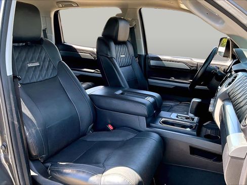 Used 2020 Toyota Tundra Platinum AWD/4WD image 8