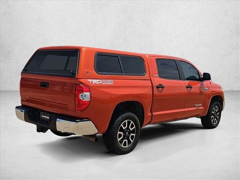 Used 2017 Toyota Tundra SR5 w/ TRD Off Road Package AWD/4WD image 5