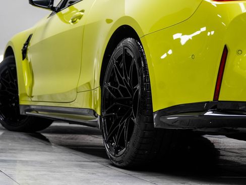 Used 2024 BMW M4 Coupe w/ Executive Package RWD image 17