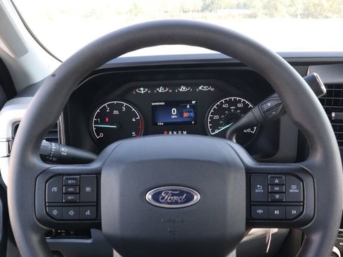 New 2025 Ford F550 4x4 Regular Cab Super Duty image 16