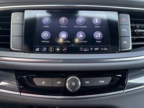 Used 2023 Buick Enclave Essence image 32