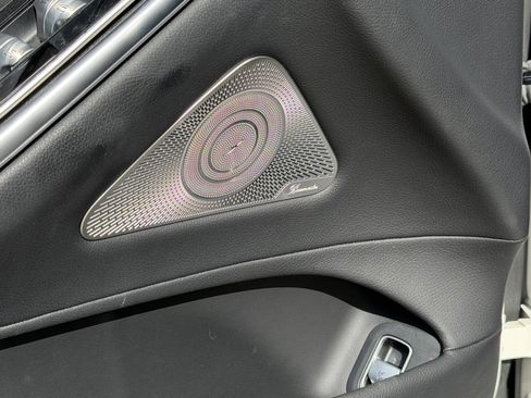 Used 2022 Mercedes-Benz S 500 4MATIC w/ AMG Line Package image 25